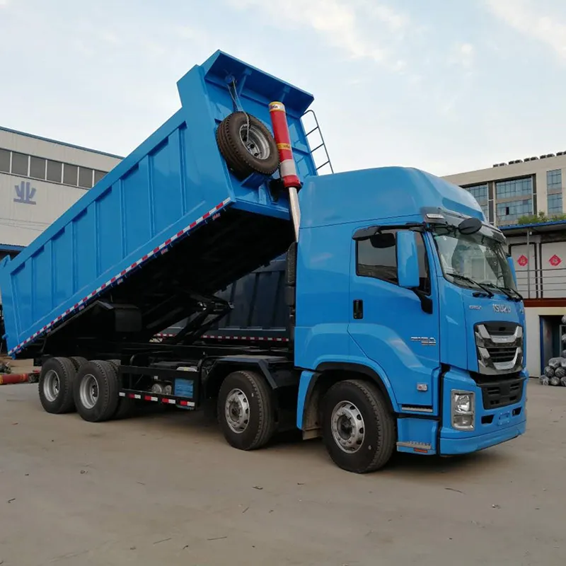 8x4 ISUZU GİGA (Özüboşaldan)